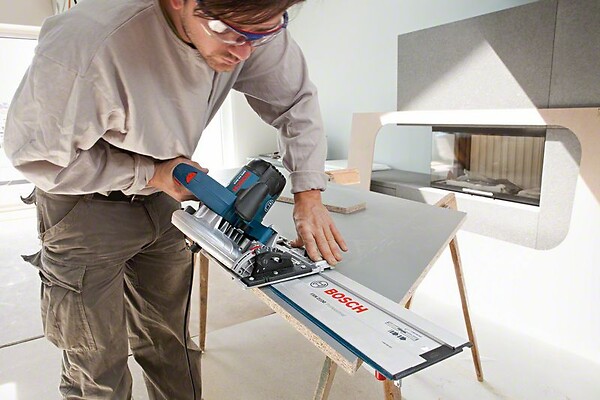 BOSCH PRO - Rail guidage - 165x14.5x9.5cm - FSN 1600 - Professional - large
