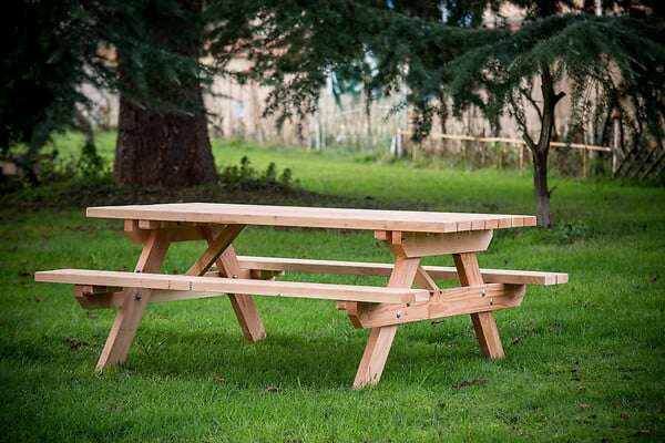 HABRITA - Table de jardin en bois fixe Munich – H.75xL.190xP.162cm - large