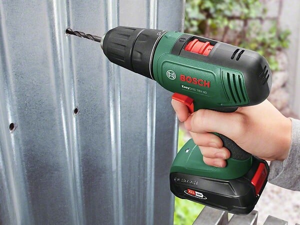 BOSCH - Perceuse-visseuse sans-fil EasyDrill 18V-40 2 batteries 1.5Ah - large