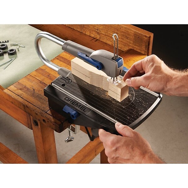 DREMEL - Dremel Scie à Chantourner Moto-Saw 70W avec 5 Lames et 1 Adaptation - large