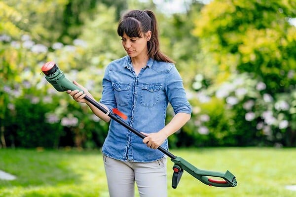 BOSCH - Coupe-bordures électrique filaire - EasyGrassCut 23 - 280 W - large