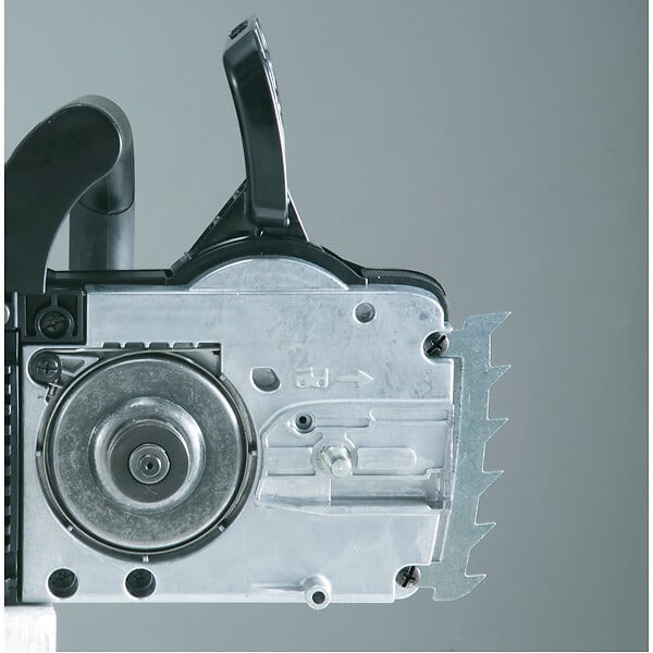 MAKITA - Tronçonneuse électrique MAKITA UC4051AK 2000W 40cm avec kit d'accessoires - large