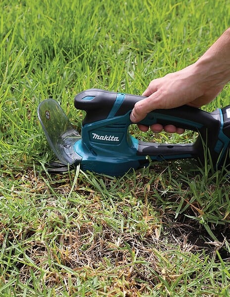 MAKITA - Taille-bordures MAKITA DUM111ZX (vendu sans batterie) - large