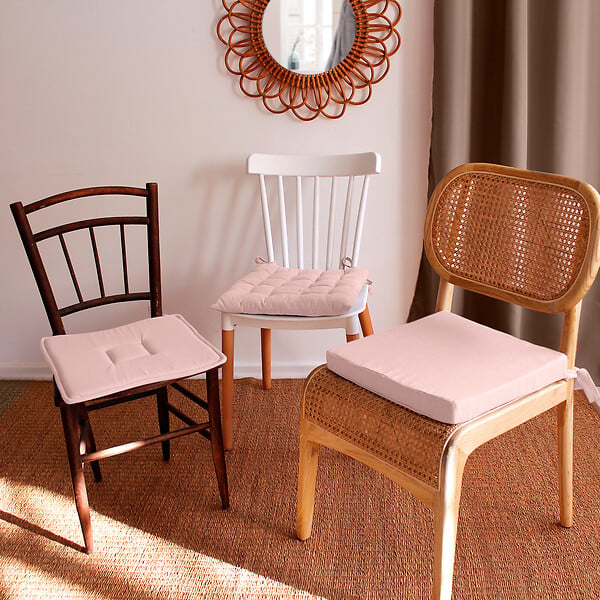 C MA DECO - Galette de chaise avec nouettes 40x40x2cm vieux rose - large