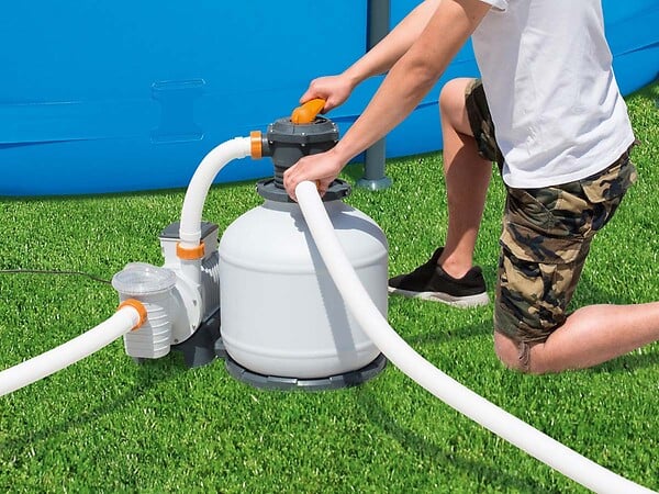 BESTWAY - Filtre à sable piscines de 1100 à 66 600L avec minuterie de 11355L-h - large