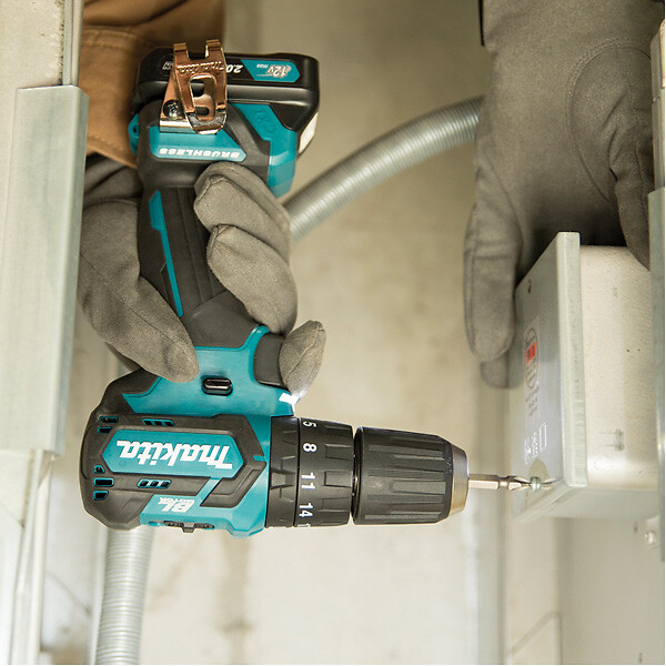 MAKITA - Perceuse Visseuse À Percussion Sans Fil - 12 V Cxt Li-ion 2 Ah - Ø 10 Mm - 1,1 Kg - large