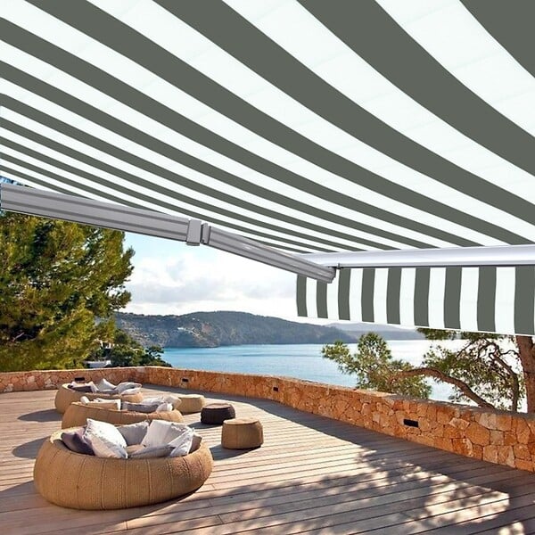 COTE STORE - Store banne motorisé et manuel 2,5 x 2 m Demi coffre pour terrasse - Blanc gris - large