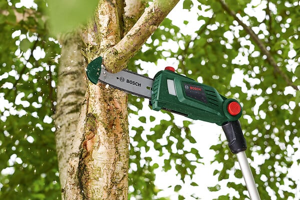 BOSCH - Élagueur sur perche UniversalChainPole 18V avec batteriehttps://smartr - large