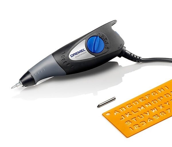 DREMEL - Graveur électrique 35W - gravure profondeur variable - large
