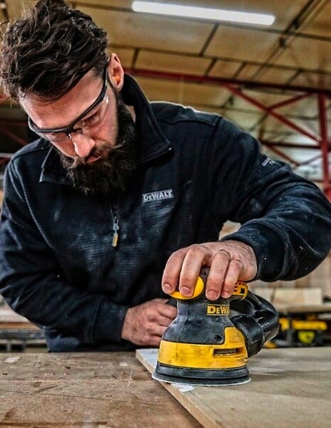 DEWALT - Ponceuse excentrique Ø125mm DEWALT DWE6423-QS - large