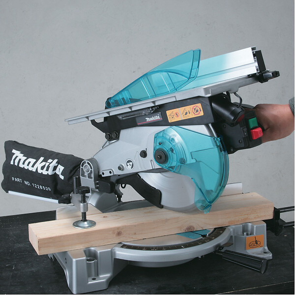 MAKITA - Scie à onglet et à délignage MAKITA LH1040 - 1650W - large