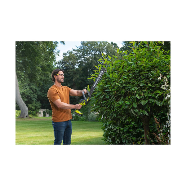 RYOBI - Pack RYOBI Taille-haies 18V One+ Brushless LINEA 45 cm RY18HT45A-0 - 1 Batterie 4.0Ah - 1 Chargeur rapide RC18120-140 - large