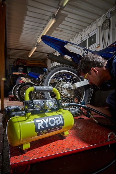 RYOBI - Compresseur à  cuve 18V 8,3 bar sans batterie ni chargeur R18AC-0 Ryobi - large