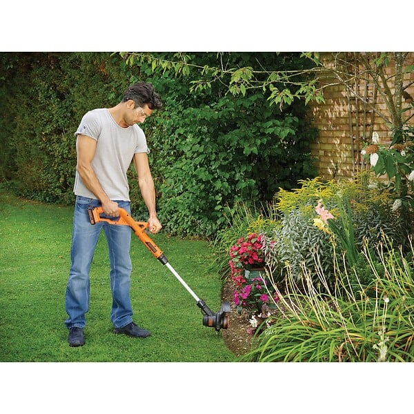 BLACK+DECKER - coupe-Bordure black & decker st182320-qw lithium 18v 2ah 25cm - large