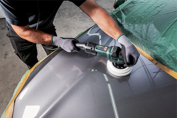 METABO - Polisseuse PE 15-20 RT - 1500W - Plateau jusqu'à 180 mm - large