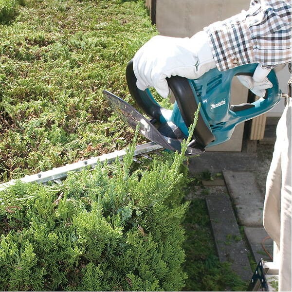 MAKITA - Taille-haie électrique Makita UH4861 48cm 400W - large
