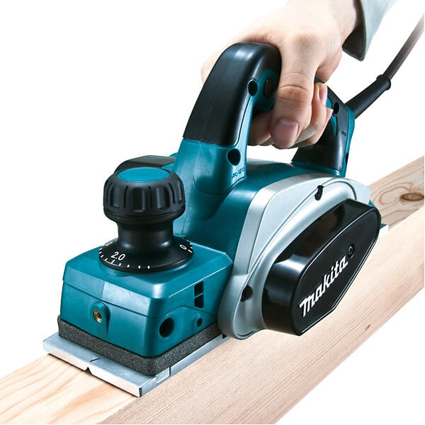 MAKITA - Rabot Filaire - 620 W - 82 Mm - 2,6 Kg - large