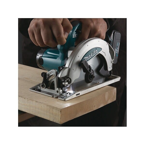 MAKITA - Scie circulaire MAKITA DSS610Z 18V LXT (vendu sans batterie) - large