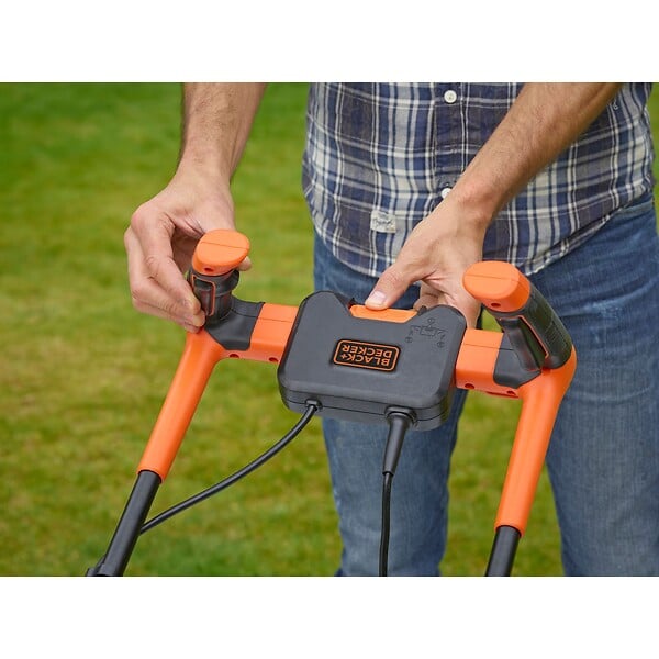 BLACK+DECKER - Tondeuse électrique BEMW471BH-QS - 38cm - 1600W - large
