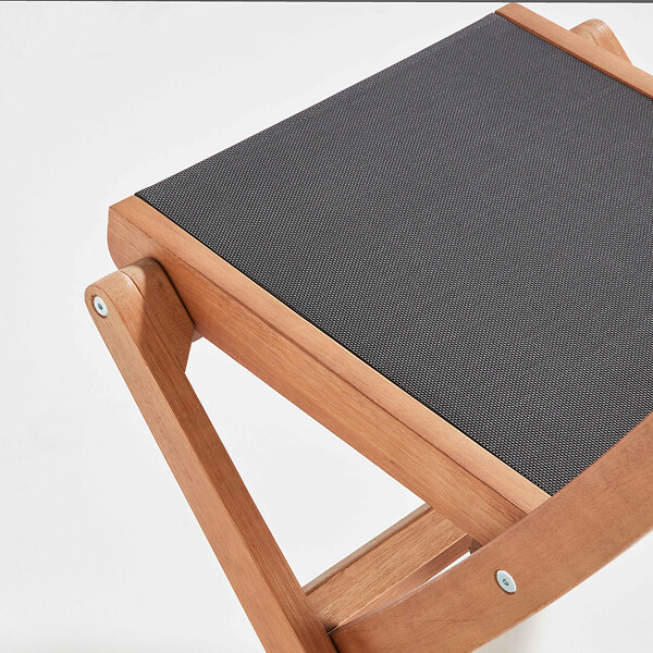 OVIALA - Lot de 2 chaises pliantes en bois d'eucalyptus et textilène noir - Sete - large