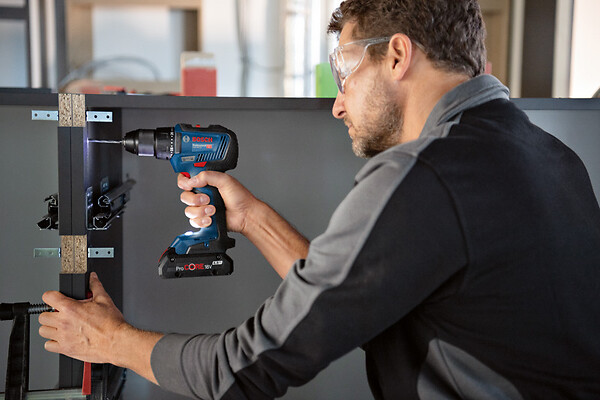 BOSCH - Perceuse Visseuse BOSCH GSR 18V-55 2x4,0Ah L-BOXX - large