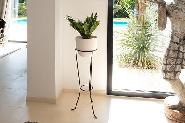 CENTRALE BRICO - Colonne fer vieilli H. 78 pour pot 24-26 cm - Acier époxy - large