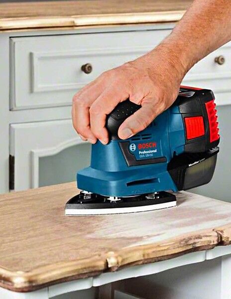 BOSCH - Ponceuse vibrante sans fil BOSCH GSS 18V-10 + 8 accessoires 06019D0202 Professionnal en L-BOXX - large