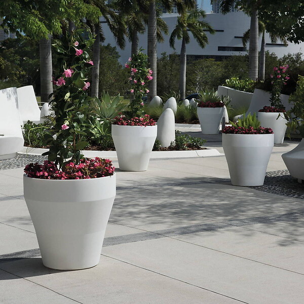 CENTRALE BRICO - Pot rond blanc Rim de 56 cm avec TruDrop One - large