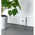 OBO BETTERMANN - Plinthe SL 110X20mm 2M REHAU 735460 - vignette
