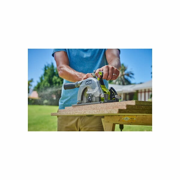 RYOBI - Pack RYOBI Scie circulaire R18CS7-0 - 18V One+ Brushless - 1 Batterie 2.0Ah - 1 Chargeur rapide - large