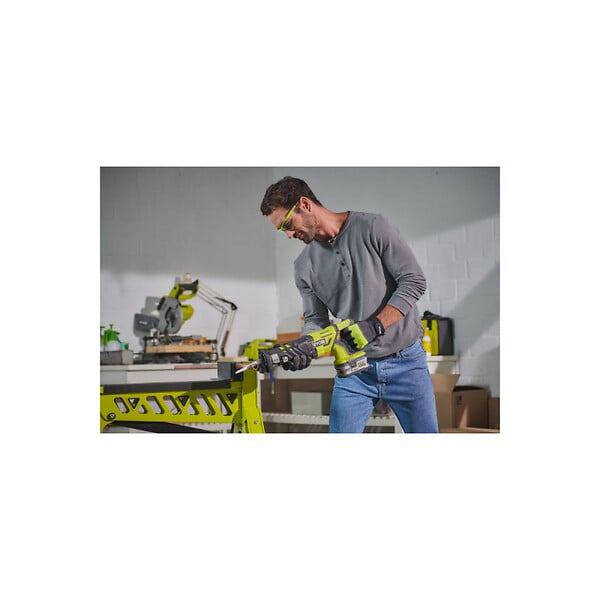 RYOBI - Pack RYOBI Scie sabre R18RS7-0 - Brushless 18V One+ - 1 batterie 2.0Ah - 1 chargeur rapide RC18120-120 - large