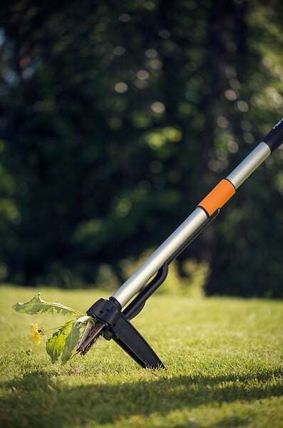 FISKARS - Désherbeur manuel - Télescopique - 4 dents - SMARTFIT - large