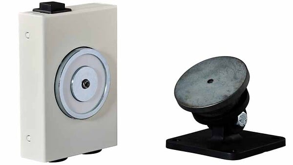 PERJES - Ventouse sol renforcée 50kg pour maintien porte ouverte 48VDC - PERJES - SPALIVEM45-50-48CPA - large