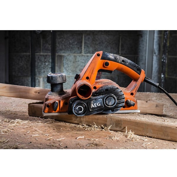 AEG - Rabot 700W 82 mm PL 700 AEG - large