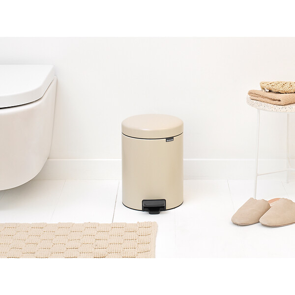 BRABANTIA - NewIcon Poubelle à Pédale, 5L - Soft Beige - large