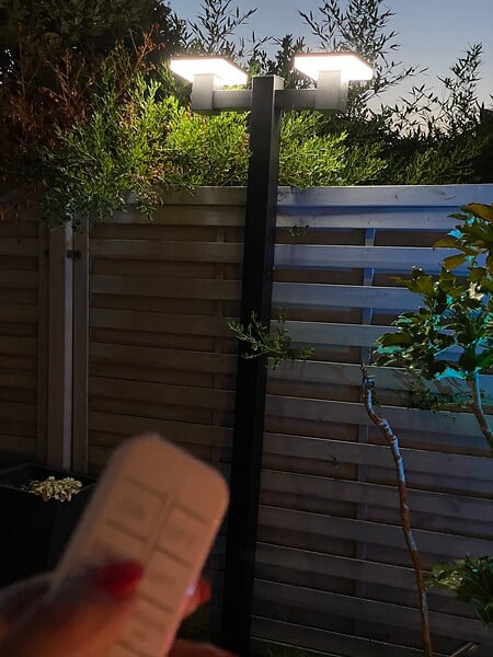 LUMIHOME - Lampadaire solaire - Acier inoxydable - SUN-2000 - Noir - 2000lm - large