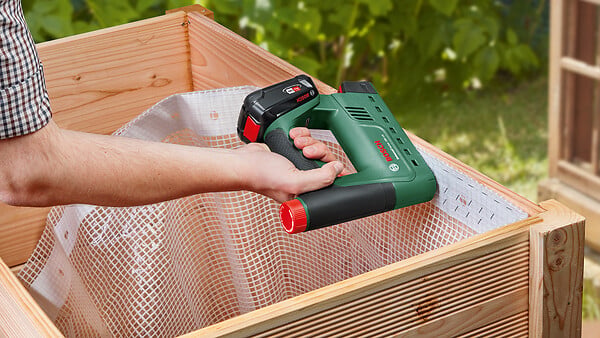 BOSCH - Agrafeuse sans-fil UniversalTacker 18V-14 outil seul - large