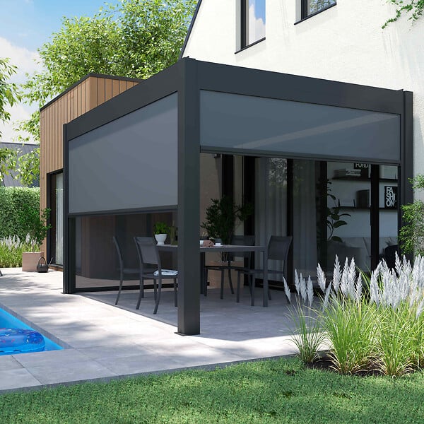 OVIALA - Pergola bioclimatique 3 x 4 m autoportée avec 3 stores gris - Athenes - large