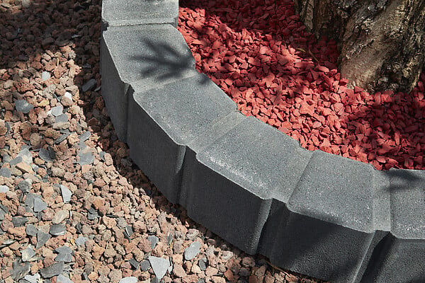 PENEZ HERM - Bordure courbe pave seine noire 50x11x7.5 - large