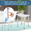 HOMCOM - Siège de douche réglable en hauteur tabouret de douche ergonomique pieds antidérapants charge max. 136 Kg alu HDPE blanc - vignette