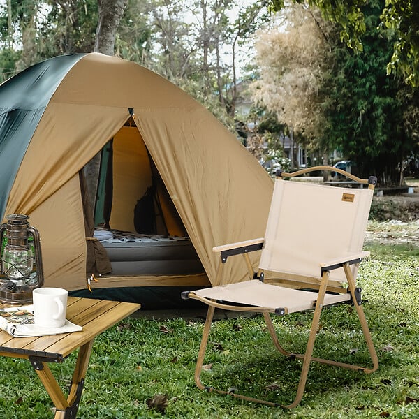 OUTSUNNY - Chaise de plage camping pliante - poignée - structure acier aspect bois oxford beige - large