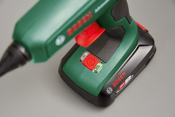 BOSCH - Pistolet à colle sans-fil AdvancedGlue 18V - large