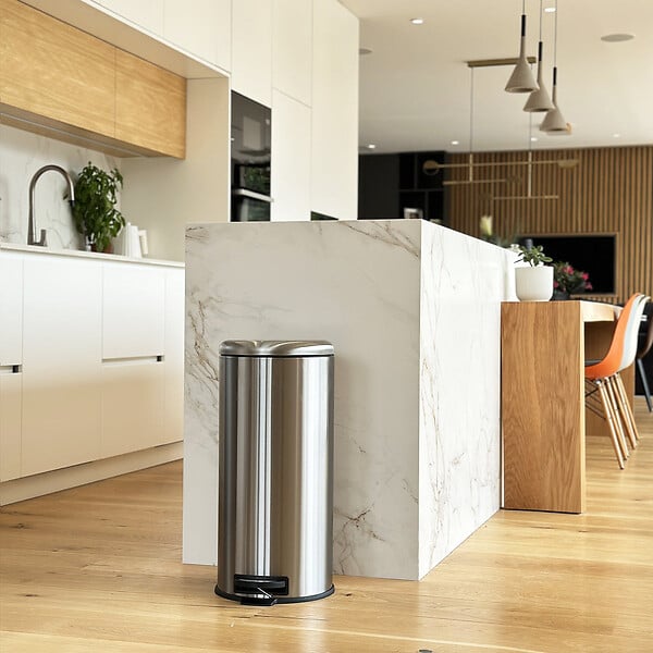 KITCHEN MOVE - Poubelle à pédale inox URBAN argent 30L - large