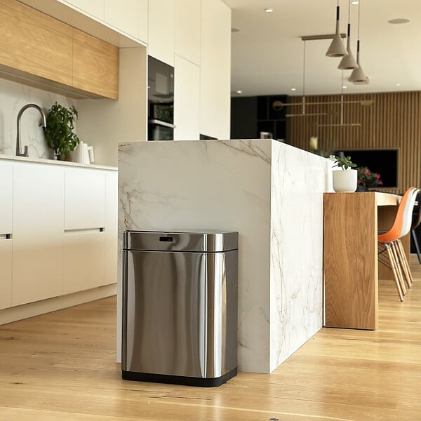 KITCHEN MOVE - Poubelle automatique inox UPPER argent 60L - large