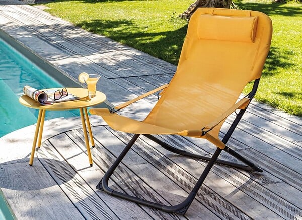 PROLOISIRS - Table basse de jardin ronde en acier Rio - moutarde Ø 50 cm - large