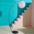 OVIALA - Lampadaire arche polyéthylène noir - Blow - vignette