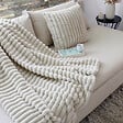 C MA DECO - Plaid fausse fourrure doublé flanelle beige - L.125xl.150cm - vignette
