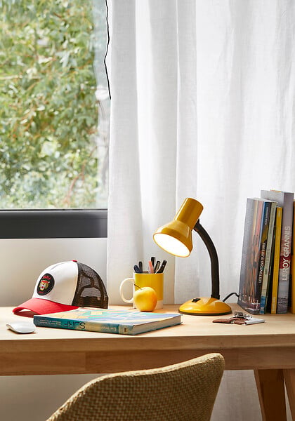 COREP - Lampe de bureau métal - Moutarde - H35cm - large