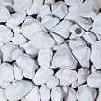 RO'MA NATURE - Galet Marbre Blanc Carrare 60-100 mm - Lot de 20 sacs de 20 kg (4 m²) - vignette