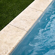 RO'MA NATURE - KIT COMPLET - Margelles pour piscine 10x5m en Travertin Beige Light (avec colle, joint, hydrofuge ...) - vignette